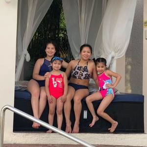 Meet your Posher, Rachelle